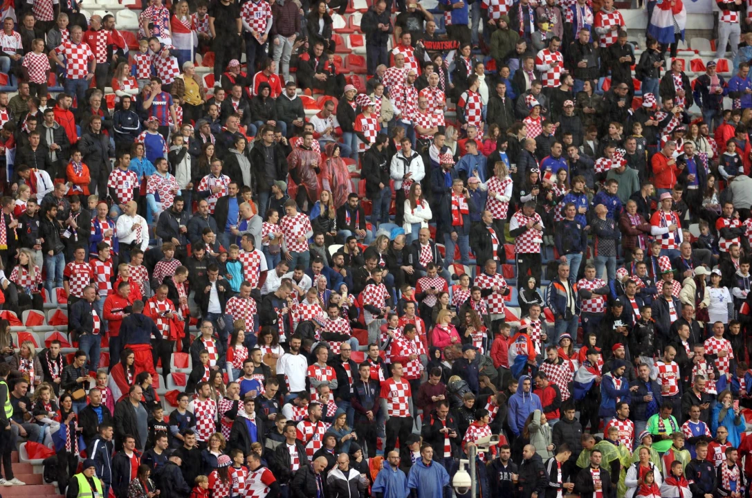 Hrvatska ide na Svjetsko prvenstvo! Bilo je dramatično na Poljudu, pogledajte atmosferu s tribina