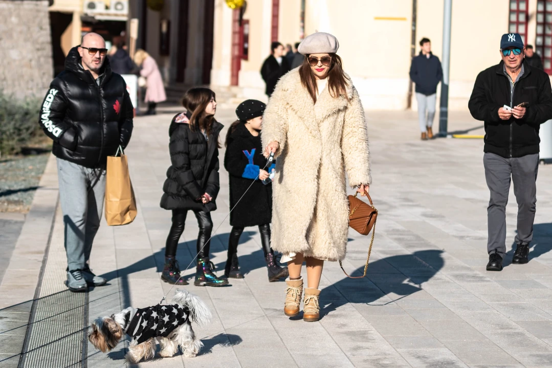 Dame iz Đira po gradu rasturile modnim kombinacijama 
