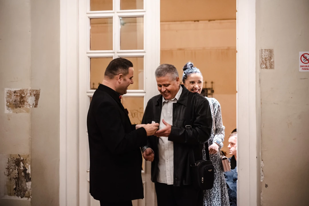 U šibenskom kazalištu izvedena premijera 'Prijevare': 'Stvarno vrlo intrigantno' 