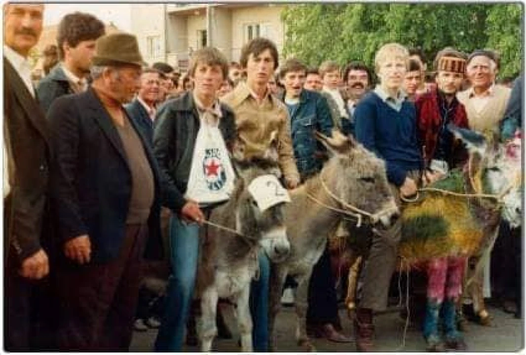Paško je ljubav prema magarcima pretvorio u obiteljski posao: 'Kćer će mi biti dostojna zamjena na utrkama'