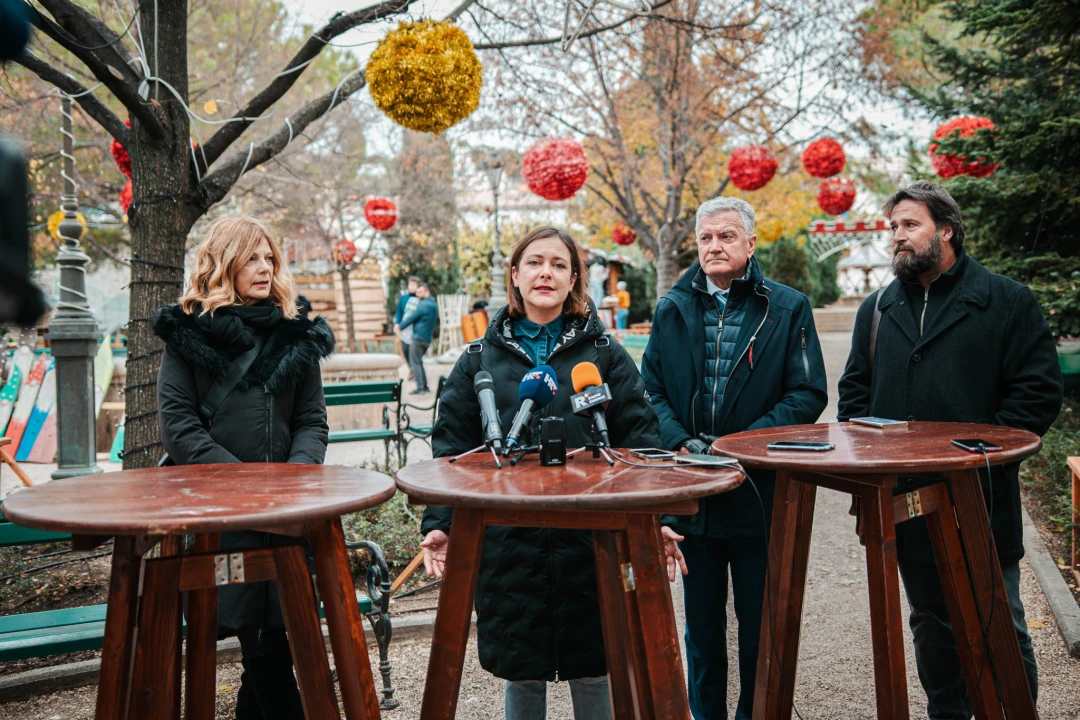 Adventuristi, spremite svoje potiće: Stižu koncerti, Fritulada, klizalište, Adventurica i lampioni za obitelj iz Rasline