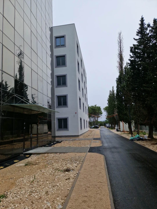 Potpisani ugovori za opremanje studentskog doma Palacin