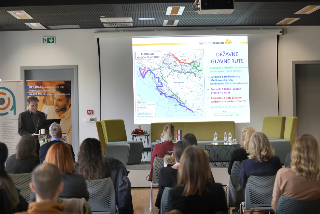 Panel rasprava o cikloturizmu u ABC-u: 'Cilj nam je osvijestiti benefite Eurovelo rute za cijelu Hrvatsku' 