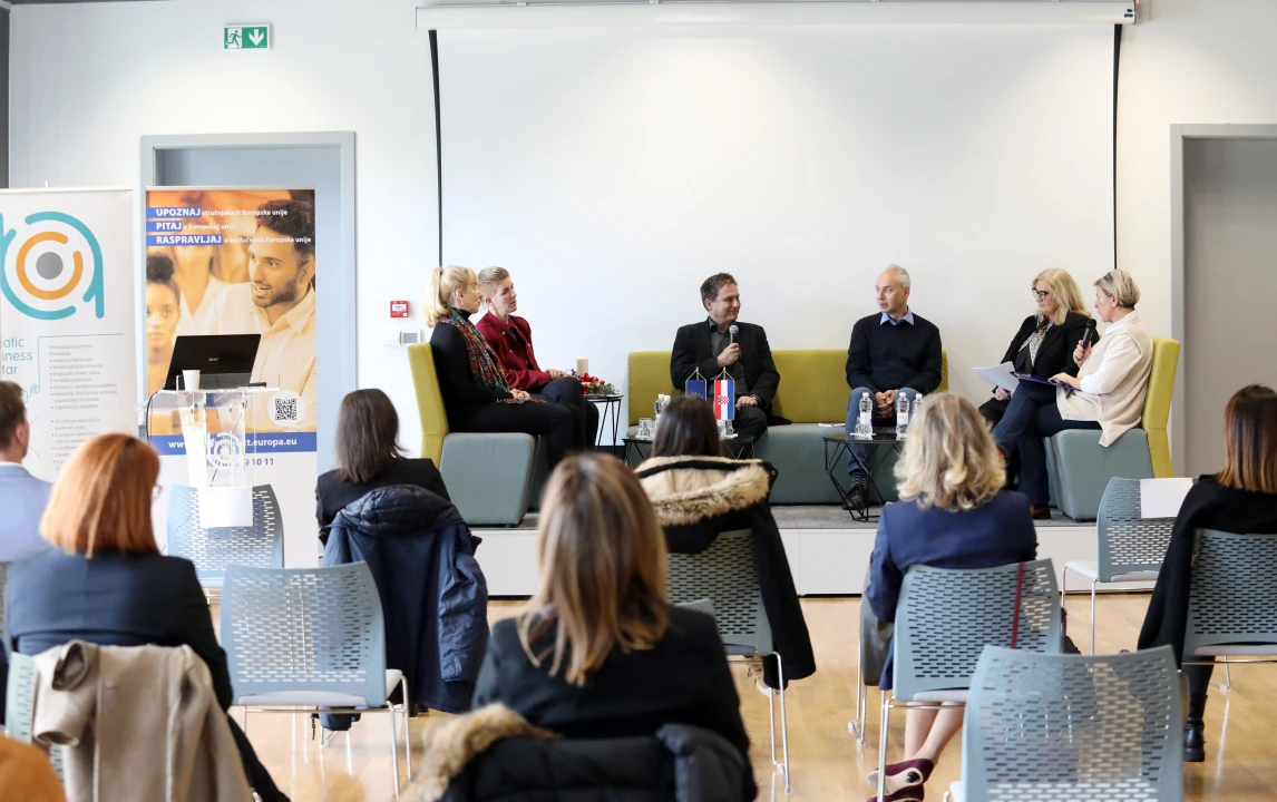 Panel rasprava o cikloturizmu u ABC-u: 'Cilj nam je osvijestiti benefite Eurovelo rute za cijelu Hrvatsku' 