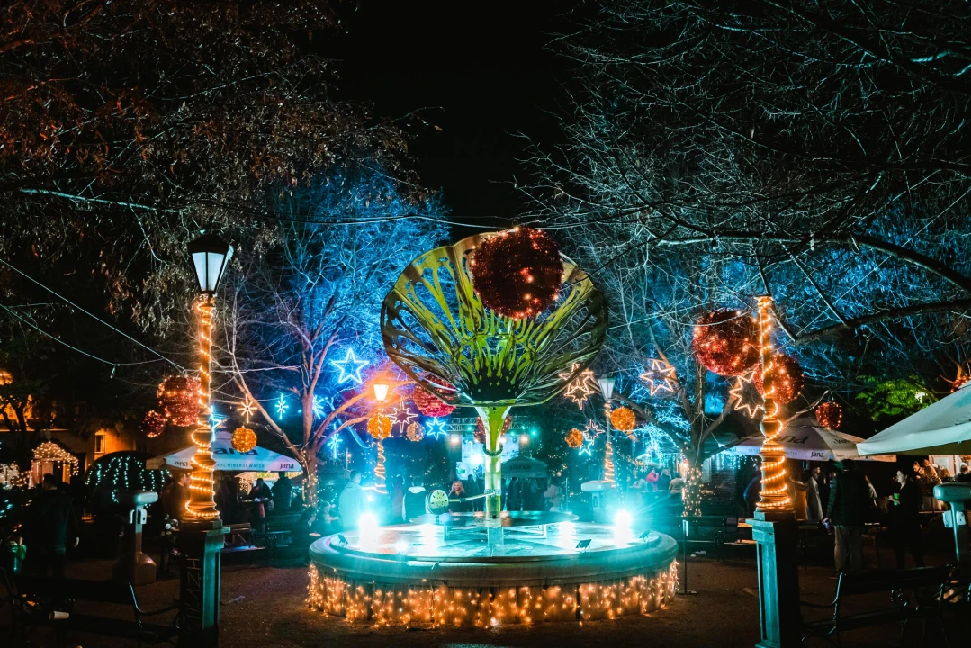 Park su u petak preplavili ružni džemperi i nasmijana ekipa