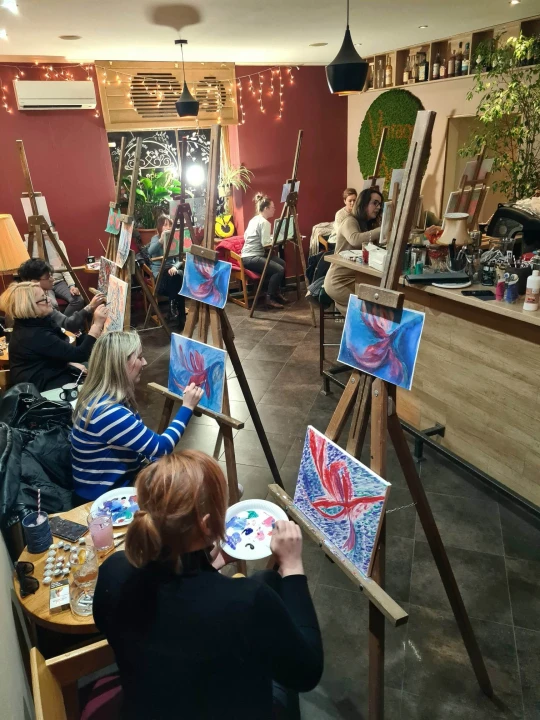 Cocktail &amp; Paint pravi hit u Šibeniku: 'Neki ljudi nisu crtali od vrtića i sad naprave nešto genijalno'