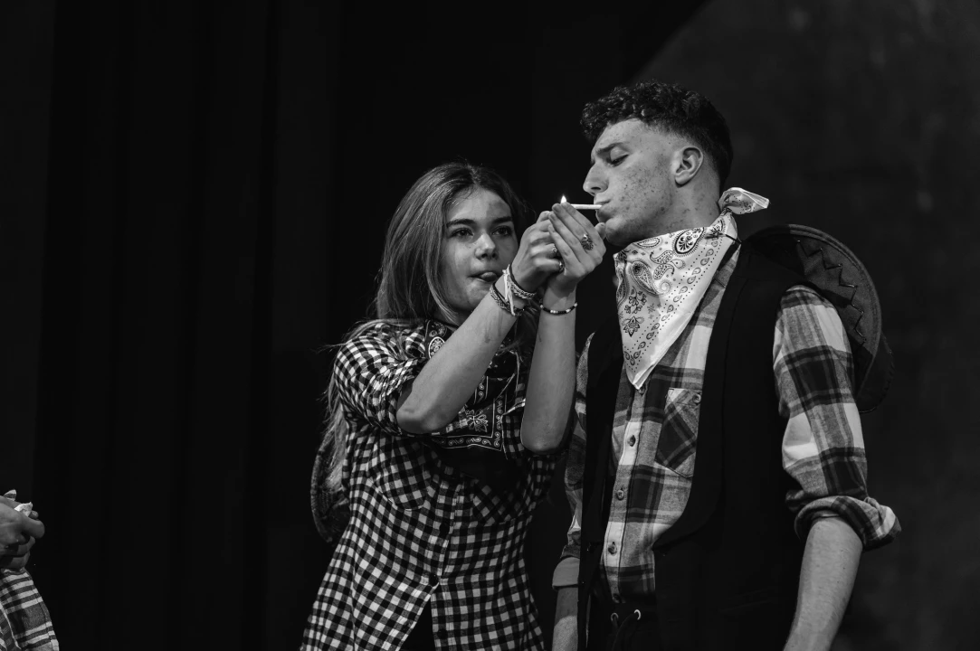 Dramski studio oduševio još jednom: Kauboji su do suza nasmijali rasprodano kazalište!