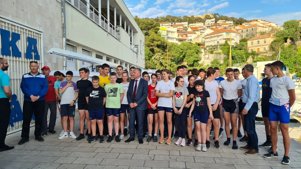 Burić posjetio veslače VK Krka: 'Imamo sportaše kojima se grad Šibenik može ponositi'