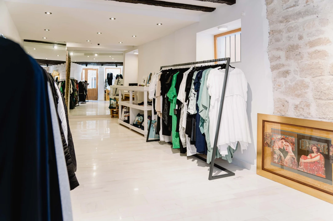 Uljepšajte dom, poslovni prostor ili apartman jedinstvenim umjetninama iz Galerije Juraj Dalmatinac