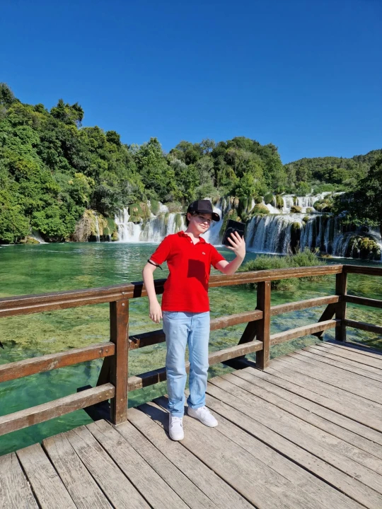 Dječak genije Laurent Simons posjetio Šibenik: Faks upisao sa 9 godina, diplomirao sa 11