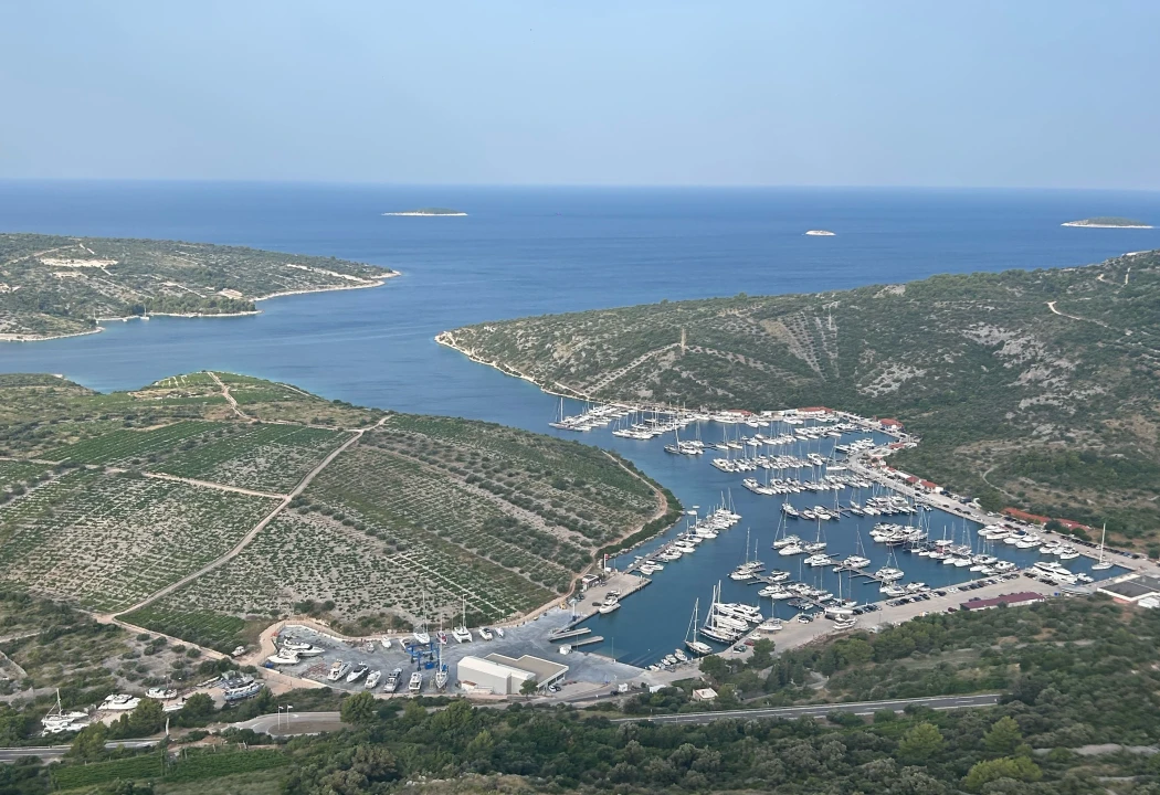 Gotova 1,5 milijuna eura vrijedna modernizacija luke u Marini Kremik kod Primoštena