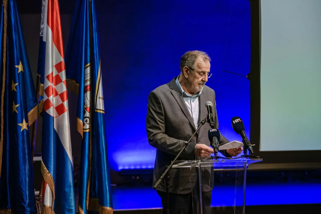 Prepucavanje o Batiželama i Podima na Gradskom vijeću: Citirali su se i Pink Floydi 