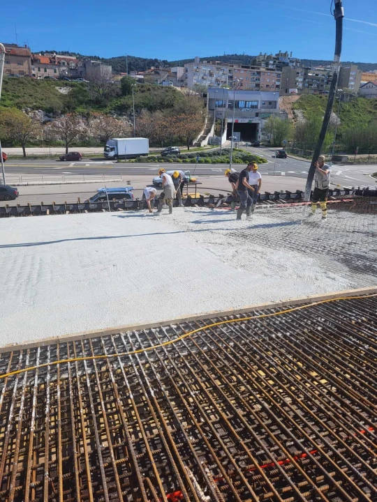 Putnički terminal na gatu Vrulje već sad dominira šibenskom lukom