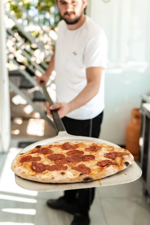 Naručite slasna jela iz Food Studija
