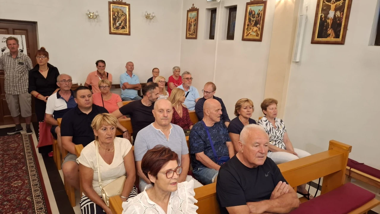 Predstavljena knjiga o rupskoj školi