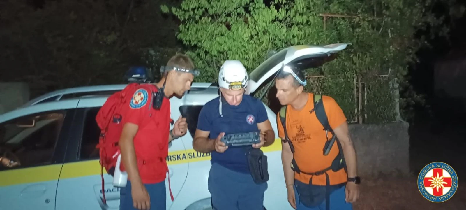 Sretan kraj potrage: U skradinskom zaleđu noćas pronađen izgubljeni stariji muškarac