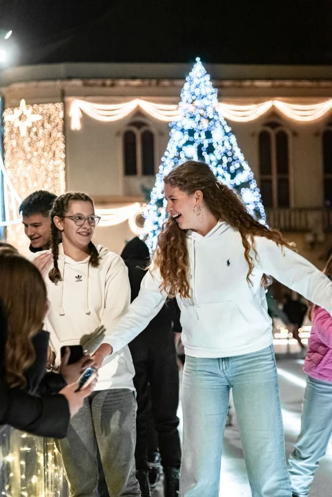 Otvorena sezona klizanja: Ledena avantura osvaja Šibenčane i njihove goste