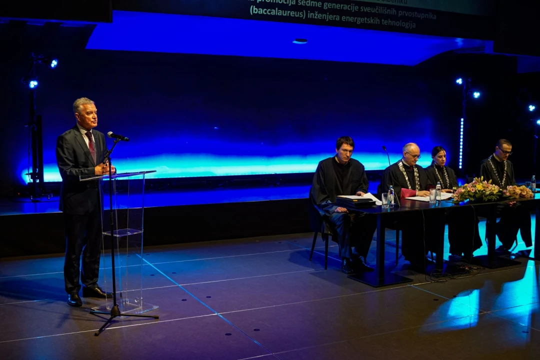 Promovorani inženjeri prvostupnici energetskih tehnologija u Kući umjetnosti Arsen