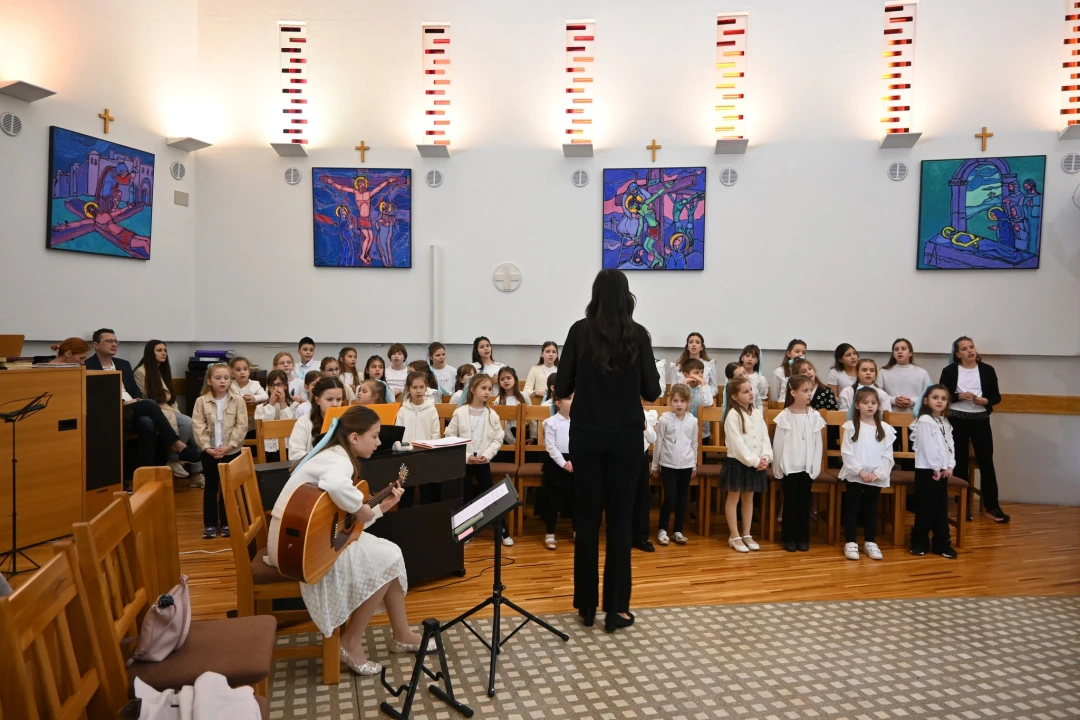 Dječji zbor sa zagrebačke Knežije gostovao u Župi sv. Ante Padovanskog na Šubićevcu
