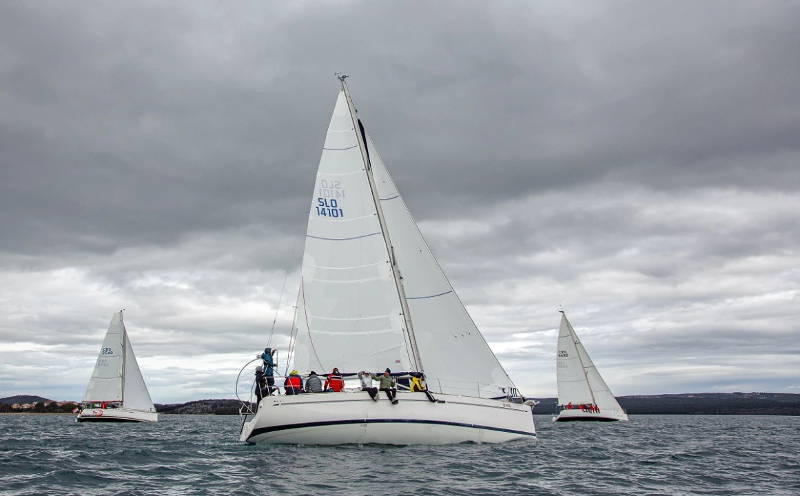 FOTO: Skradin i Opatija prvi domaćini regata u novoj nautičkoj sezoni