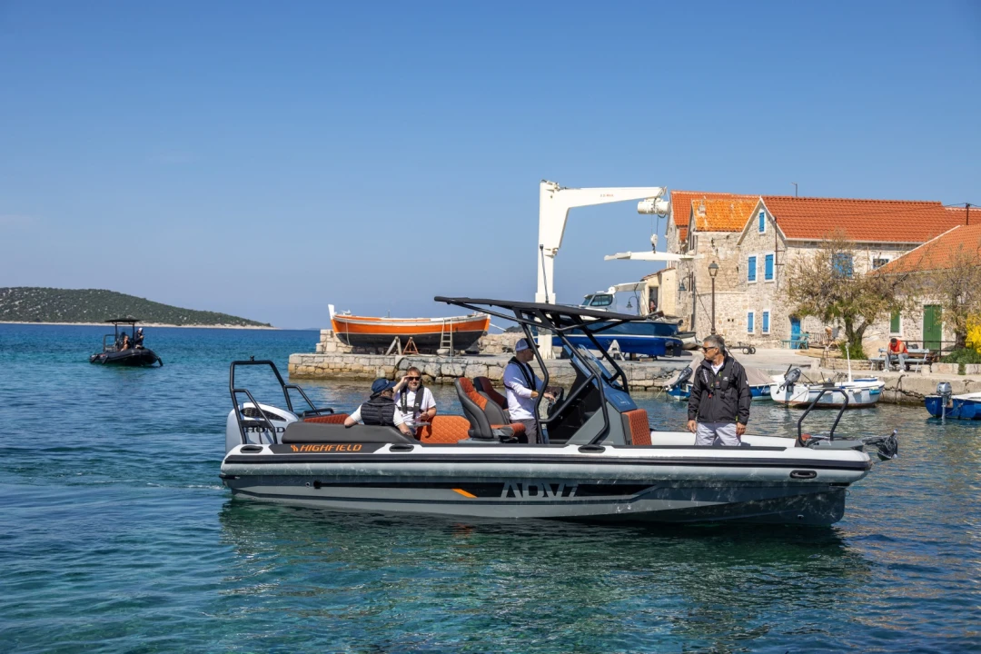 FOTO Šibenik domaćin ekskluzivnog testiranja Highfield plovila i International Press Daysa