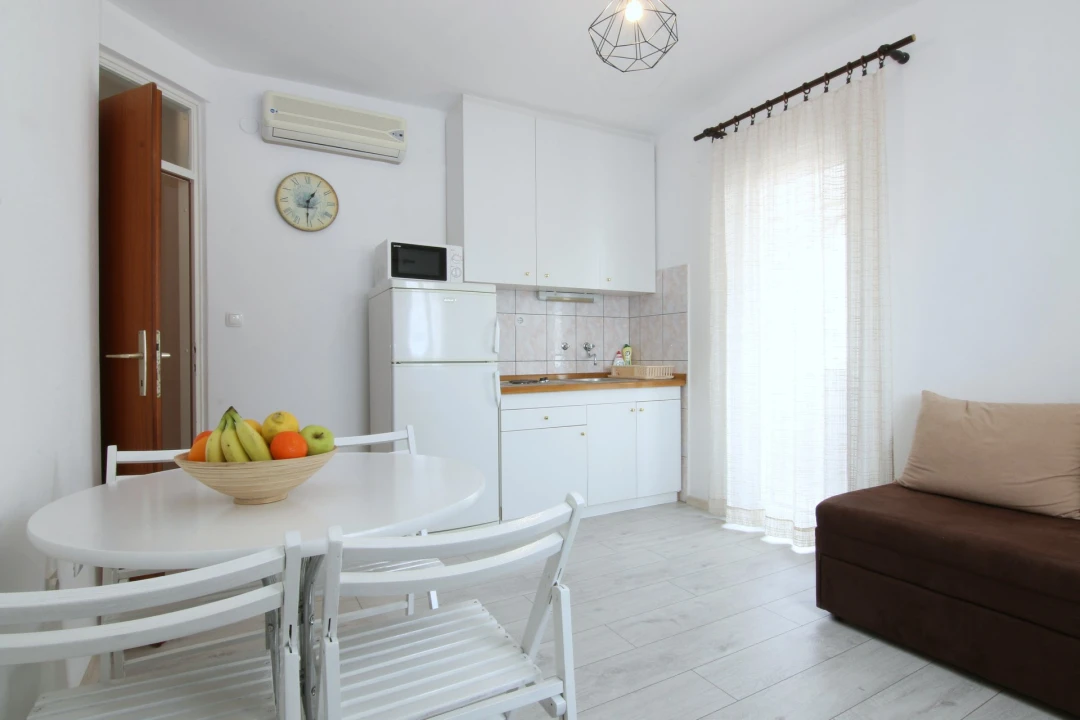 FOTO Izvrsna prilika: Prodaje se apartmanska kuća na vrhunskoj lokaciji