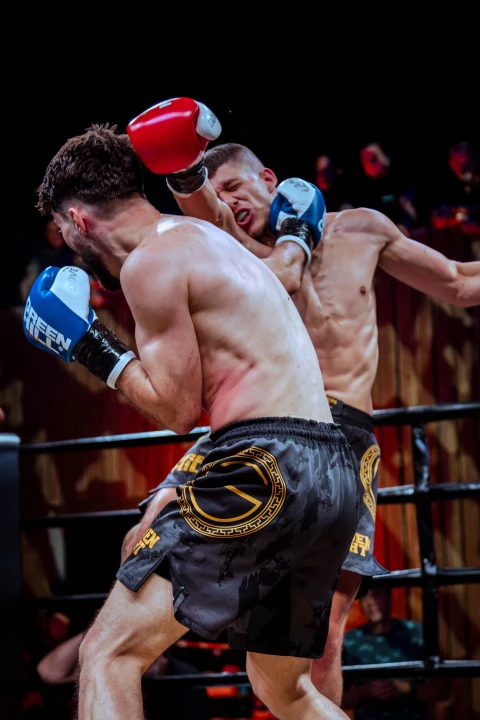FOTO 'Golden Fight 9': Makelja zadržala titulu protiv jake protivnice, Šibenčani obranili tvrđavu