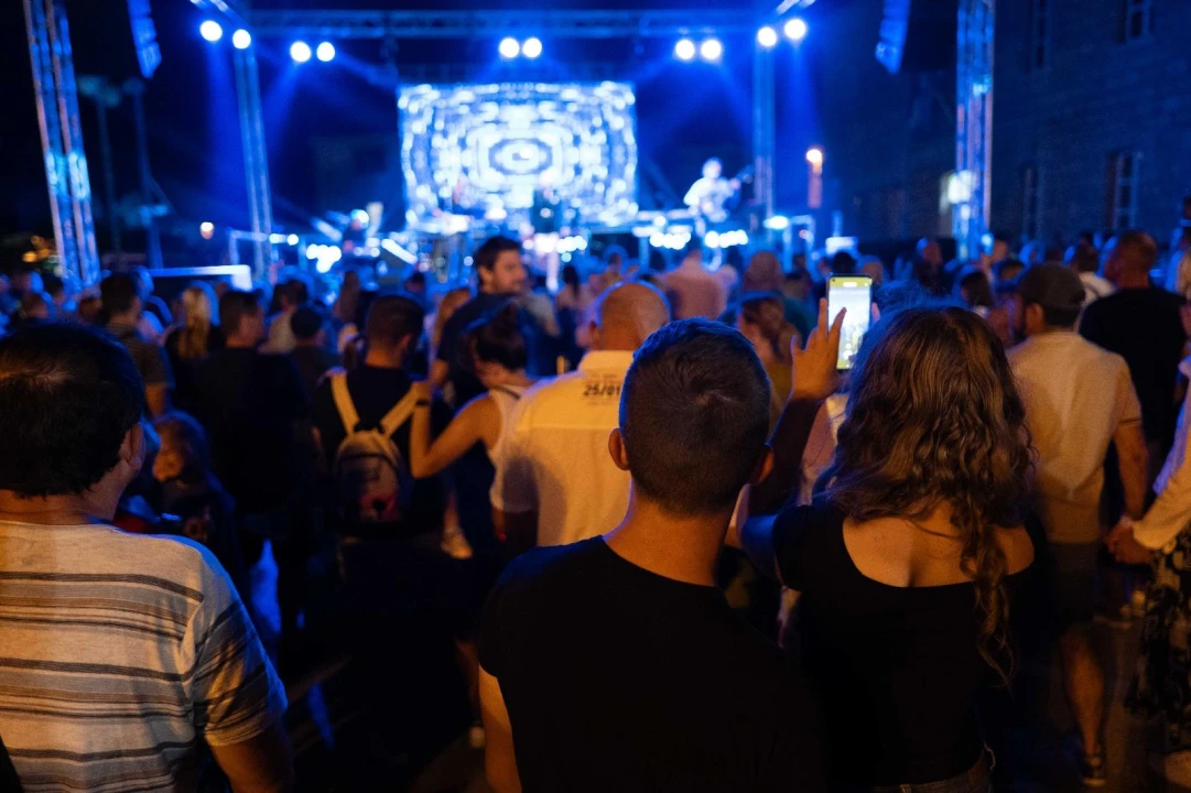 Spektakularna vodička fešta oduševila tisuće posjetitelja