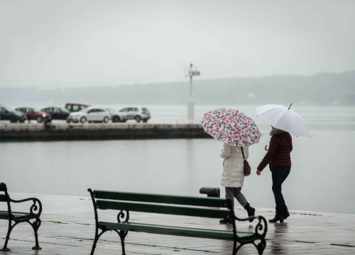 Jako jugo i pljuskovi s grmljavinom