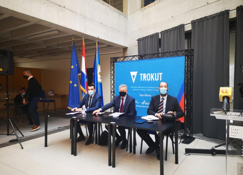 Sjednica Gradskog vijeća počela odavanjem počasti Radojki Danek. A onda je na red došla prazna garaža na Poljani...