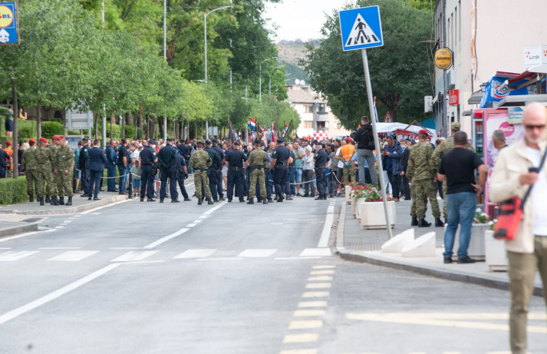 Osim izvikivanja i isticanja 'ZDS', proslava Oluje prošla bez incidenta