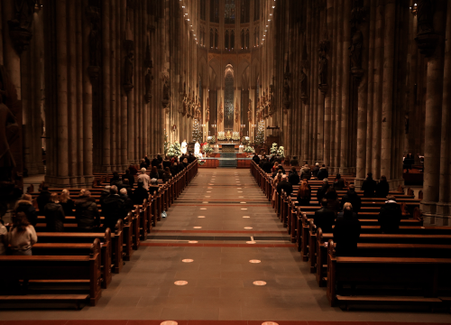 Dvije najveće njemačke crkve najavile da se za Uskrs neće odreći mise s vjernicima