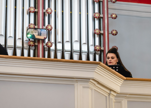 Fotografija 17 - Nera i Gordana u Gospi van Grada: ‘Koncerti su dobri za kontinuitet kulturnog života, ali i umjetnika’