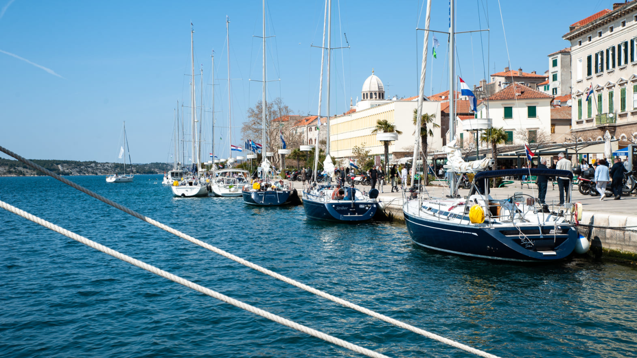 U Mandalini iznajmljeno deset jedrilica: 'Ovo nije pokazatelj za nadolazeću sezonu, ali budi optimizam'