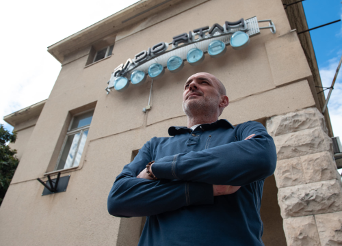 Fotografija 2 - Splićanin Joško Bonaći pojačao Radio Ritam: 'Šibenik smatram najdalmatinskijim gradom'