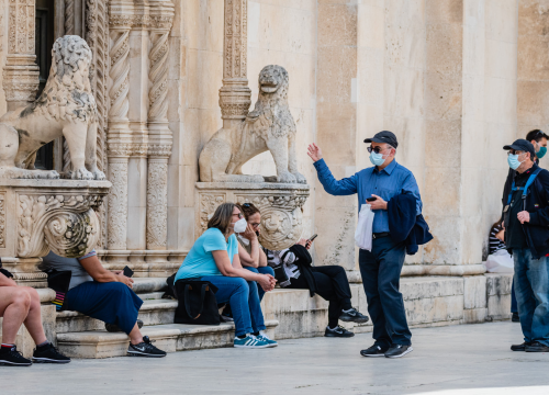 Nove upute CDC-a o putovanju: Cijepljeni mogu putovati bez testa i samoizolacije