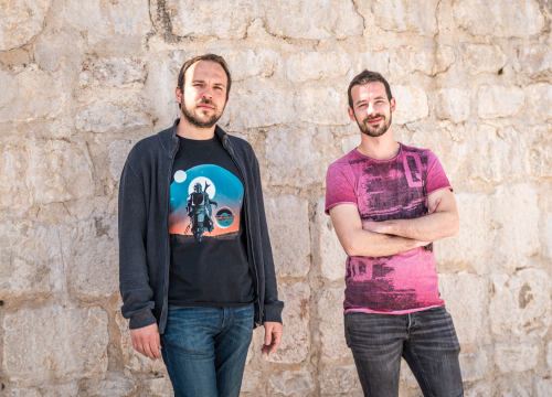 Fotografija 6 - O ljetnoj pozornici na sv. Mihovilu pričalo se od 50-ih, Pavić i Bakula istražili zašto je izgrađena tek 2014. godine