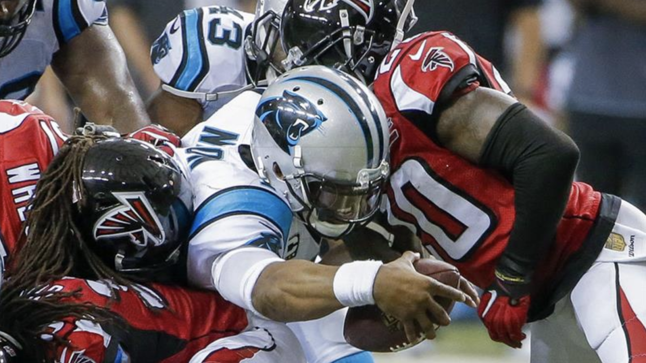 Bivša zvijezda američkog nogometa ubio pet osoba, uključujući dvoje djece