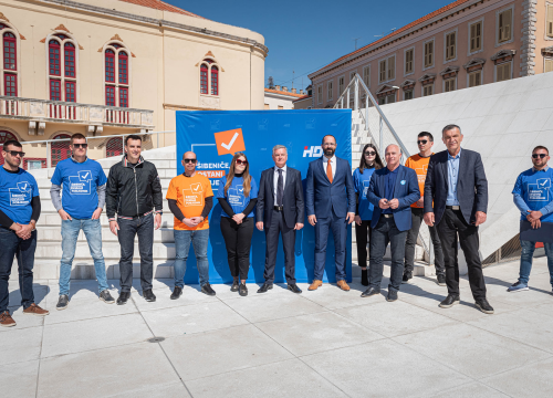 Fotografija 5 - Burić i Mileta na Poljani obavili službeno predstavljanje: Burić govorio o ispunjenim obećanjima, Mileta o brojevima