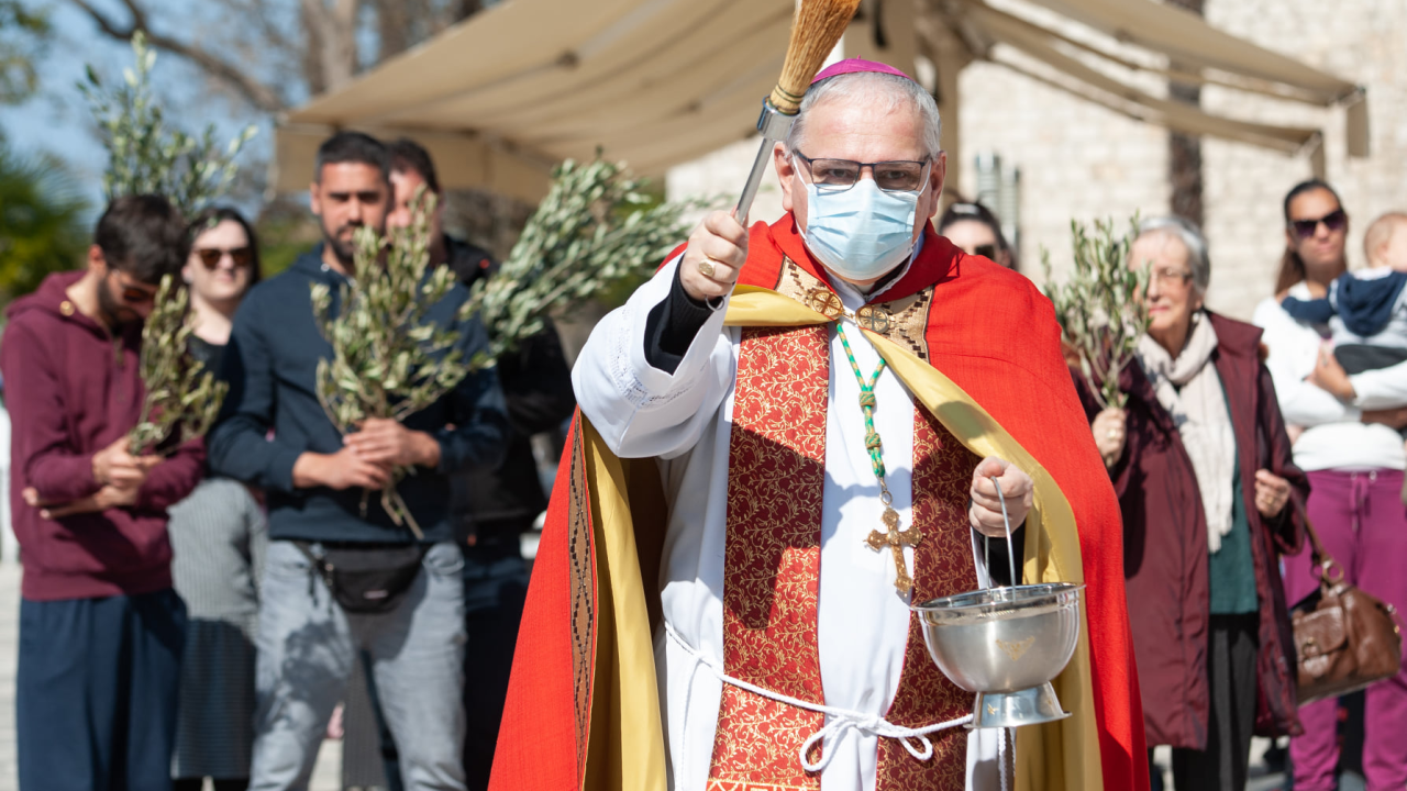 Županijski stožer crkvama dao preporuku da odgode skupne pripreme za primanje svetih sakramenata