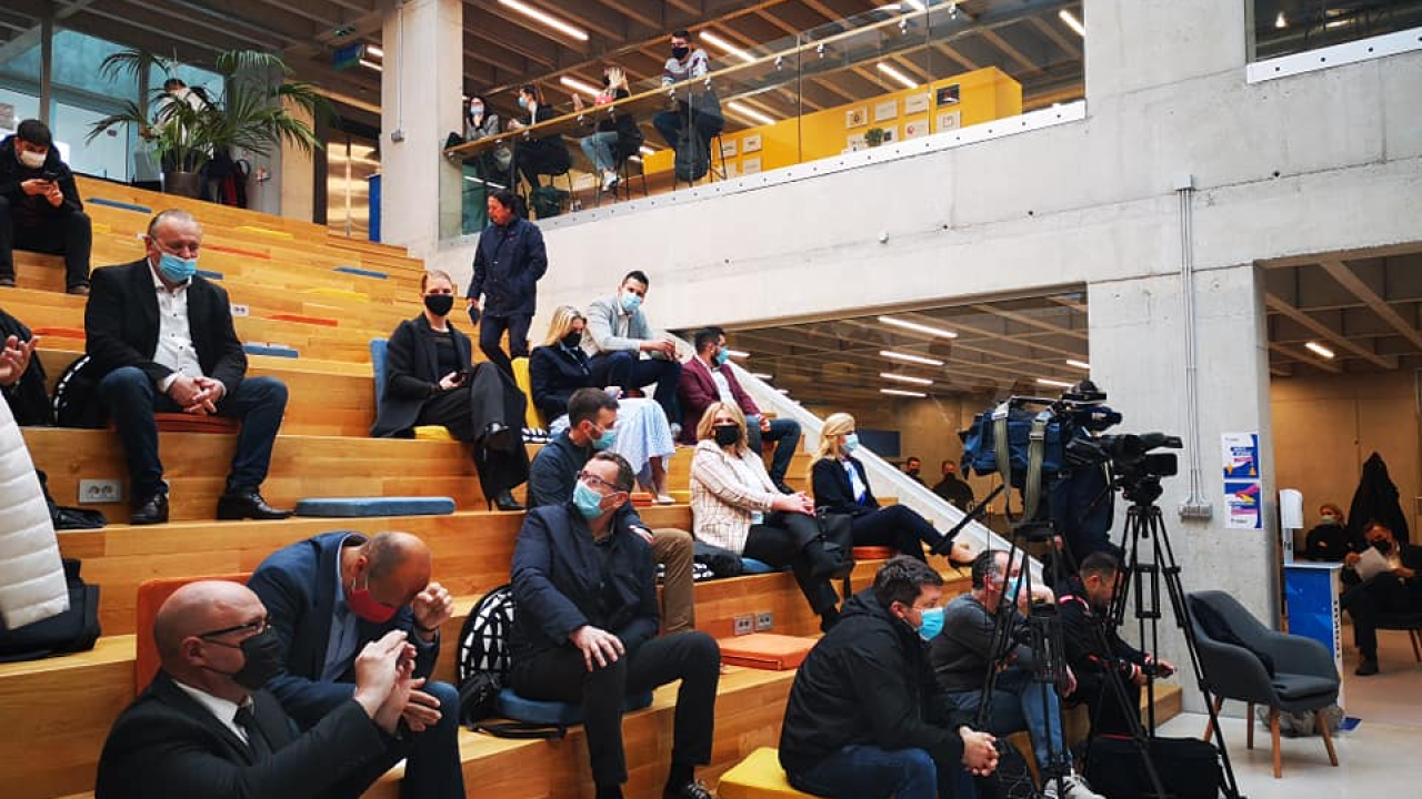 Turski šator na Gradskom vijeću: 'To je ravno postavljanju spomenika Draži Mihailoviću na Kninskoj tvrđavi'