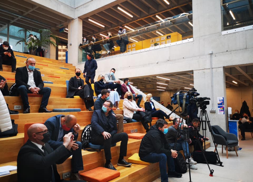 Turski šator na Gradskom vijeću: 'To je ravno postavljanju spomenika Draži Mihailoviću na Kninskoj tvrđavi'