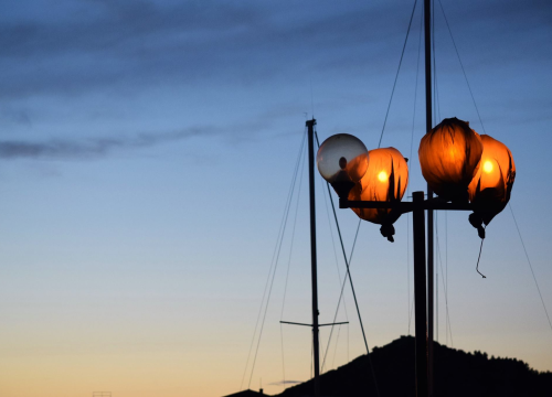 Brodarica, Podsolarsko, Jadrtovac, Krnići, Slavice, Dumići i Zablaće dobivaju stotinjak rasvjetnih stupova