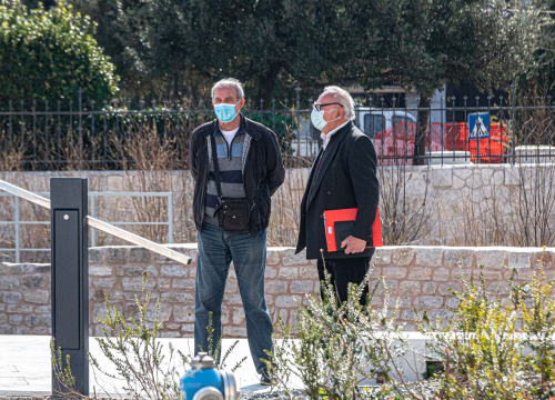 U županiji 87 novooboljelih, dvoje preminulih u šibenskoj bolnici