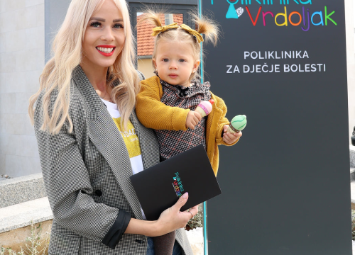 Fotografija 12 - Antonija Mišura Sandrić s kćerkicom posjetila dječju Polikliniku Vrdoljak u Zadru!