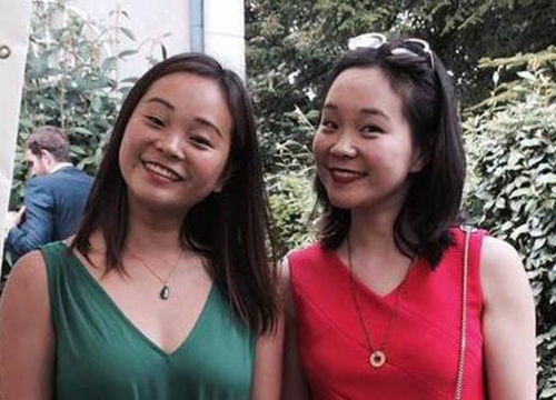 Sasvim slučajno pronašla sestru blizanku! 'Vidjela sam video u kojem sam bila ja, a nisam ga snimila'