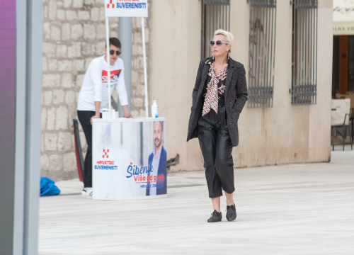 Fotografija 2 - Ovotjedne šibenske trendseterice pokazale kako klasične komade nositi na moderan način