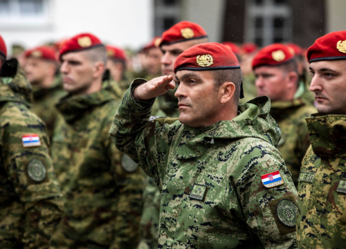 Fotografija 3 - Svečana prisega Pauka: 'Od toga se čovjeku i koža naježi kad sluša što ste sve obećali, to su ozbiljne stvari'
