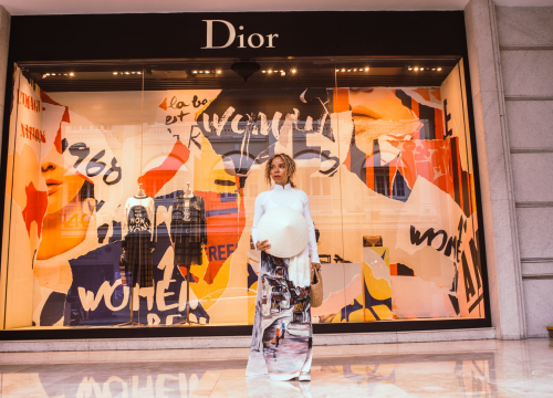 Gucci, Rolex, Dior, Chanel... Ljudi plaćaju sumanute svote za prazne papirnate vrećice luksuznih brendova