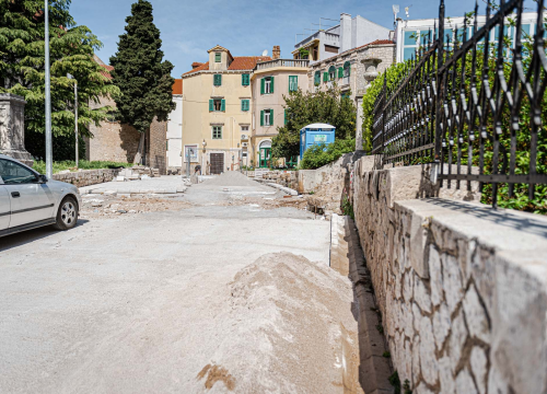 Fotografija 10 - Oteglo se kod sv. Frane: Radovi koji su počeli 11. siječnja trajat će još najmanje 42 dana